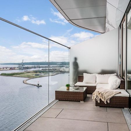דירות אורהוס Endless Ocean Views With Private Balcony מראה חיצוני תמונה