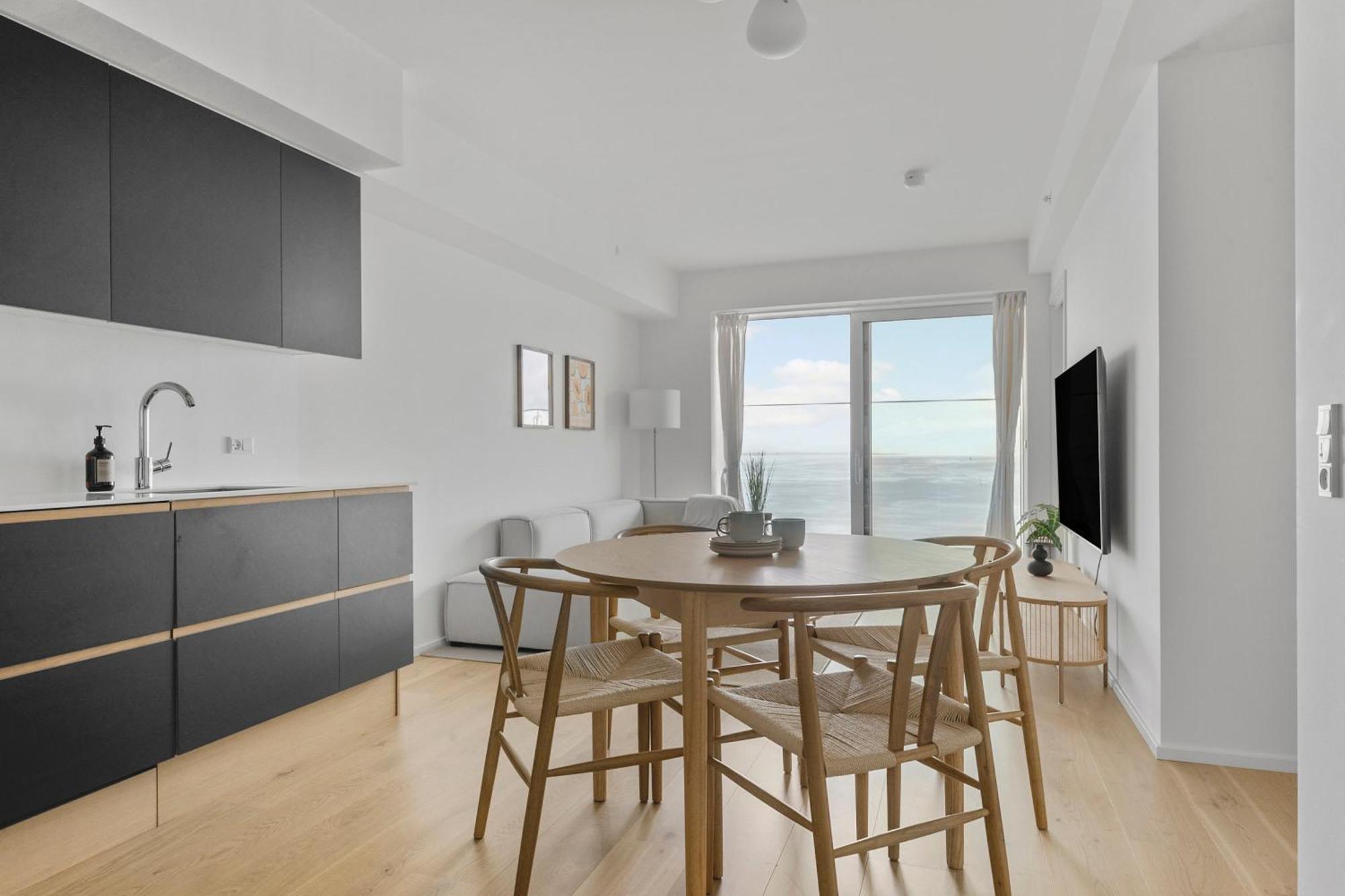 דירות אורהוס Endless Ocean Views With Private Balcony מראה חיצוני תמונה