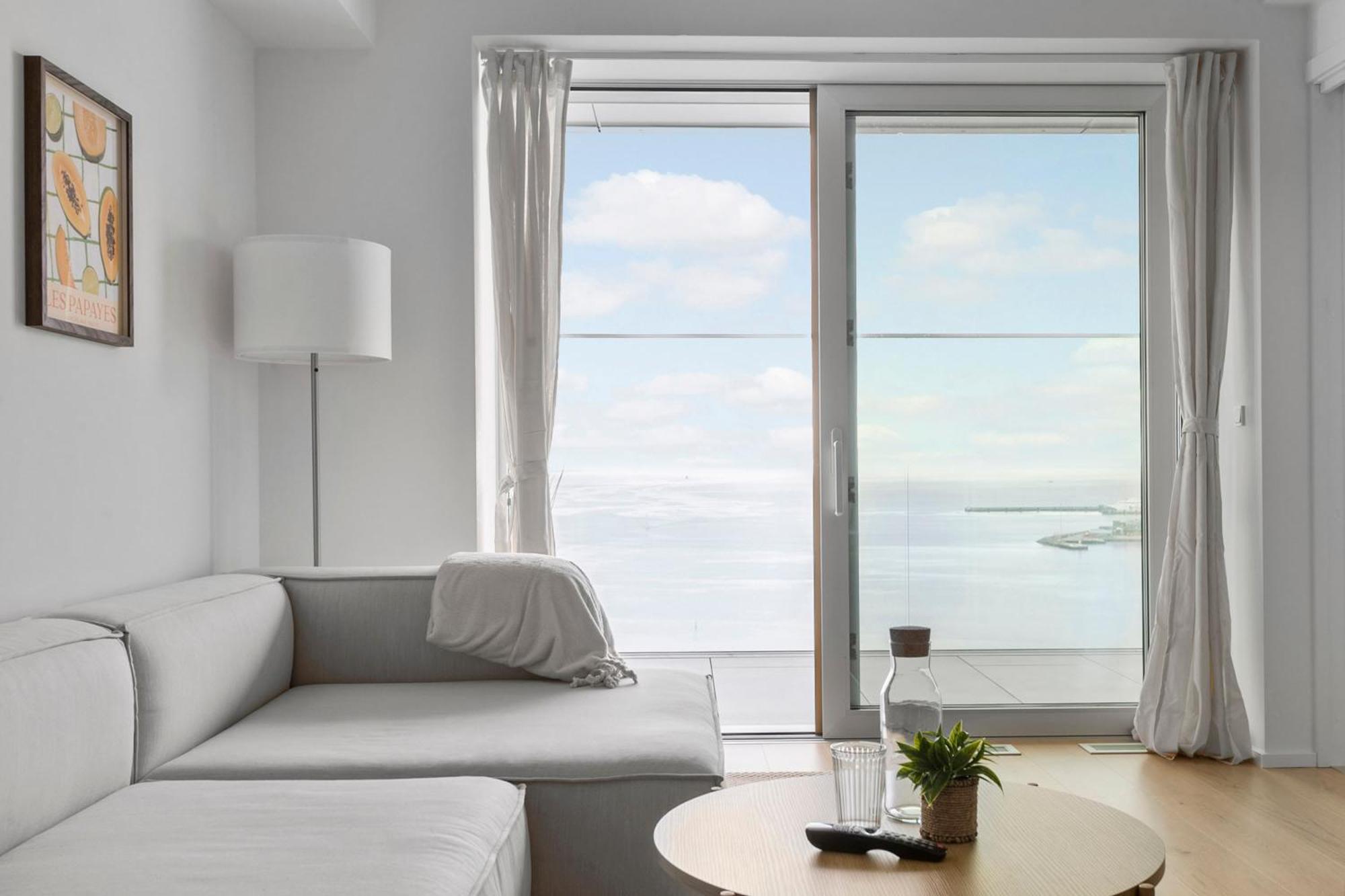 דירות אורהוס Endless Ocean Views With Private Balcony מראה חיצוני תמונה